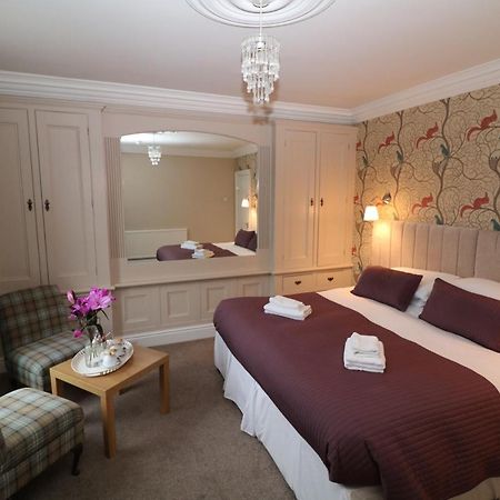 Four Seasons Guesthouse Castleton  Eksteriør billede